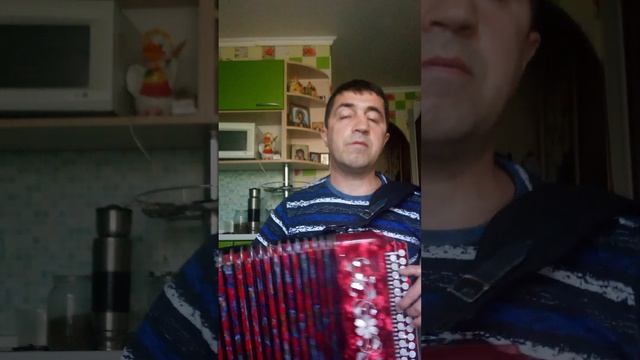 "В таверне тихо плачет скрипка" смотреть онлайн