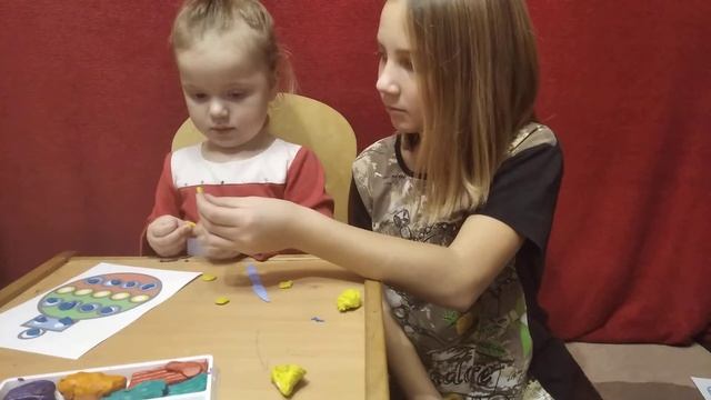 Заплатки из пластилина. Развивашки для Даришки.? смотреть онлайн