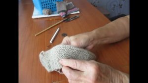 Как сделать петли в готовом вязанном изделии. Видео 2.