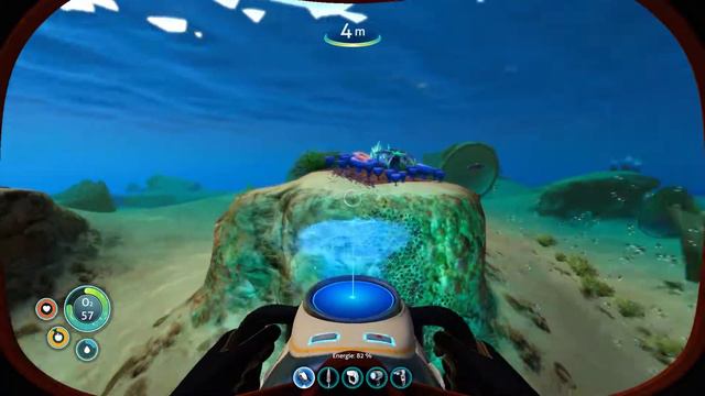 Subnautica #12: Umzug und Strom in der neuen Base смотреть онлайн