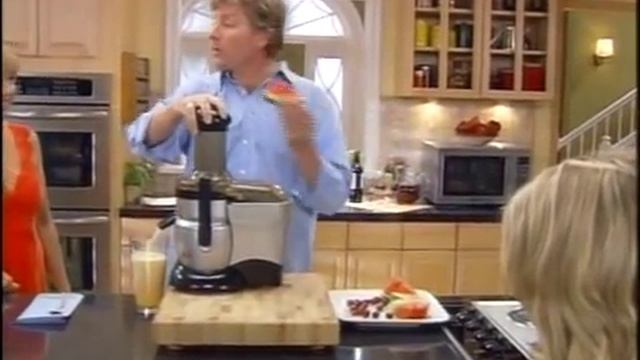 The Magic Bullet Express in Spanish Part 3 смотреть онлайн