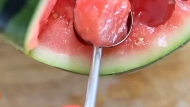 Фруктовая корзинка из арбуза. смотреть онлайн