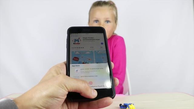 КИНДЕР МАКСИ МИКС ЧТО ВНУТРИ ПОСЫЛКИ? Новогодний набор Kinder Maxi Mix ПОСЫЛКА. ПОДАРКИ КИНДЕР ОБЗО смотреть онлайн