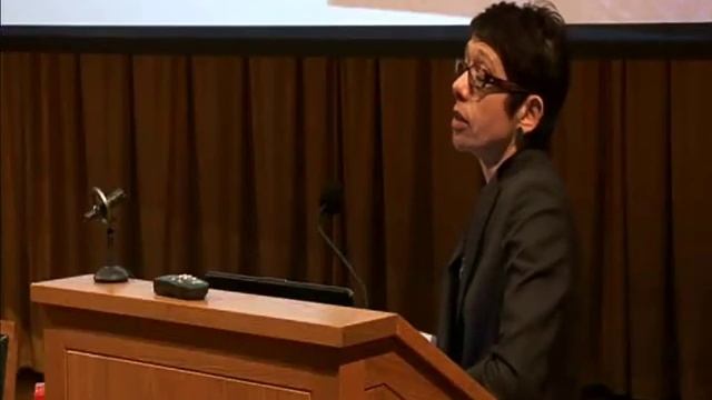 Academic English - Practise your lecture skills with Dr Fara's lecture on Women in Science смотреть онлайн