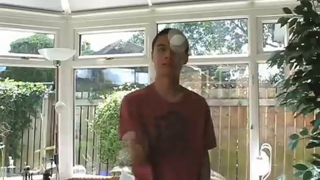 Juggling Tutorial - 4 Ball Mills Mess смотреть онлайн