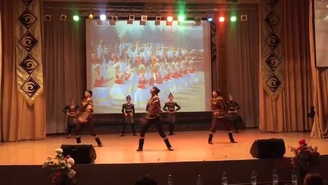 Батырлар биі филология факультеті ҚМПИ / насчет музыки - пишите в поиске вк (музыка) -Батырлар Сыры смотреть онлайн