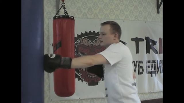 Жуковский-клуб Единоборств Tribe Отработка рук, работа сериями по мешку смотреть онлайн
