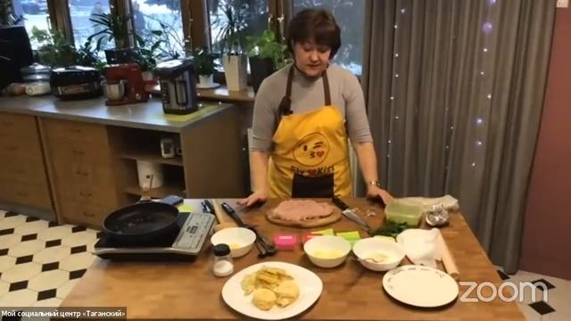 Встреча клуба «Гастрономика». Куриная грудка с ананасами. смотреть онлайн