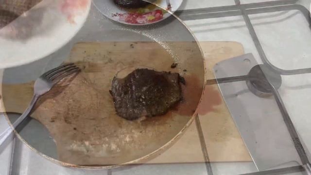 Готовим стейк из говядины на сковородке по домашнему смотреть онлайн