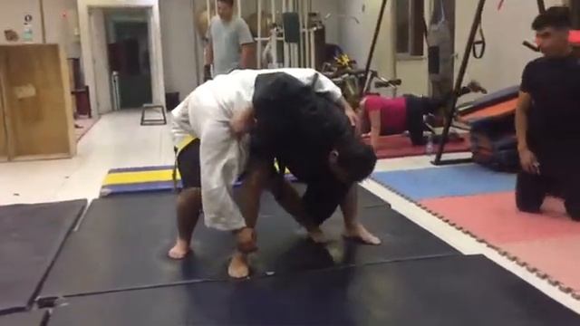 TECNICAS DE JIU JITSU Y SAMBO DEL SHI HAN DAVID RODRIGUEZ CORTES(2) смотреть онлайн