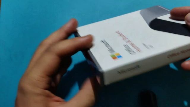 Microsoft Office 2021 Classic Home Unboxing смотреть онлайн