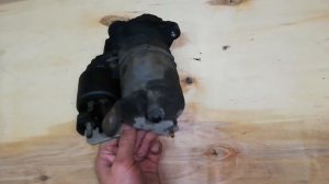 Как снять стартер ауди 80,ремонт,замена бендикса.