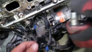 HYUNDAI TUCSON ENGINE STARTER REPLACEMENT REMOVAL LOCATION