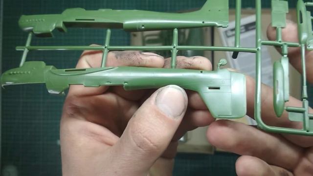 Обзор Ju-87 D-5/G-2 от Revell смотреть онлайн