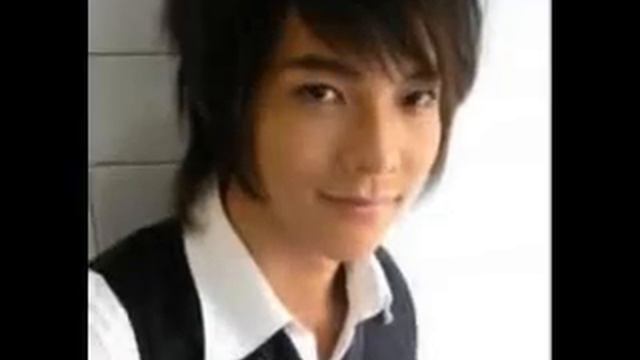 I Have My Young (Wo Wo De Young) смотреть онлайн