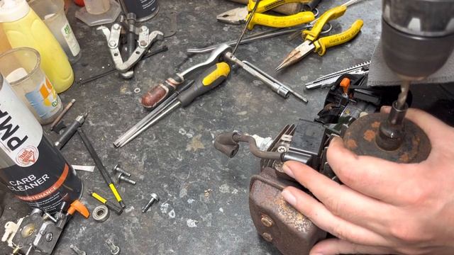 Stihl Clutch Removal Off Stihl Fs55 Strimmer And Many Other Weed Wackers