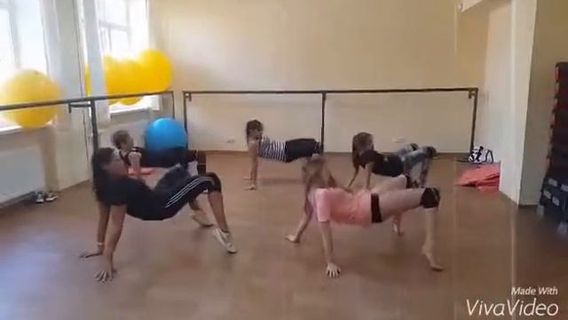 Стрип-пластика в студии танцев "Амира-денс", г. Кременчуг смотреть онлайн