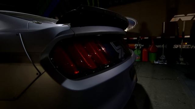 Vaughn Gittin Jr. & Mustang RTR Bring All the Rad to SEMA! смотреть онлайн