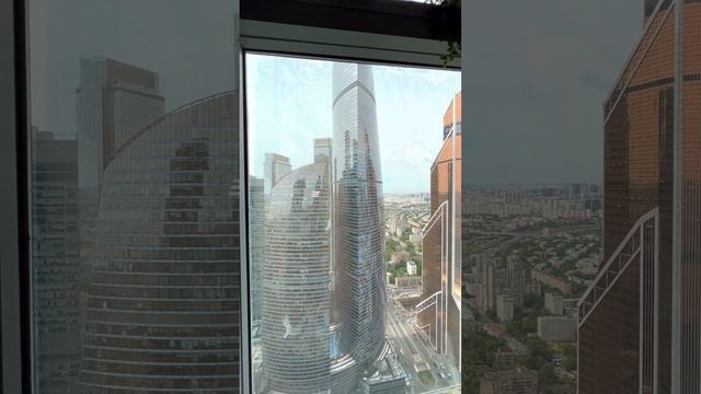 Офис-кабинет в аренду. Пресненская наб., 8с1, башня «Москва»; 55эт смотреть онлайн
