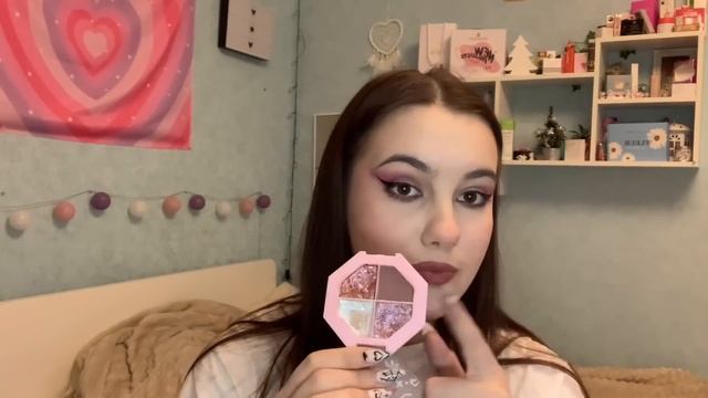 Мои палетки теней обзор !/ Коллекция палеток теней+свотчи ?/Обзор косметики ? смотреть онлайн