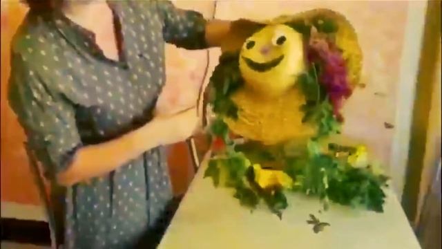 Декорирование соломенной шляпы осенними листьями и цветами. Осеннее панно «Веселая шляпа». смотреть онлайн