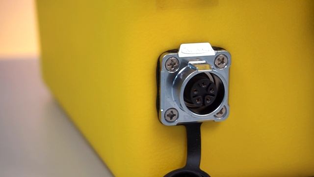 Обзор литиевого аккумулятора LiFePO4 12v105Ah от компании TITANAT смотреть онлайн