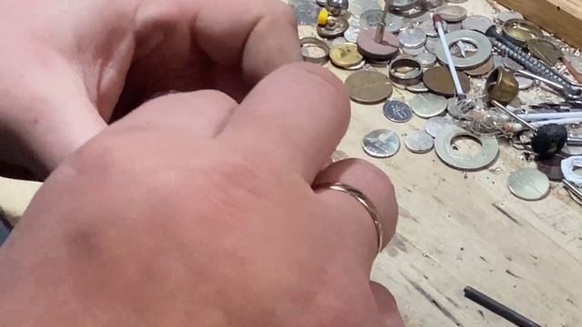 сделал КОЛЬЦО КОРОНА ИЗ МОНЕТЫ весь процесс на видео - как сделать кольцо из монеты своими руками смотреть онлайн