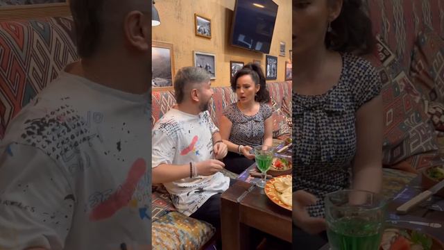 Жесткий пранк в Пхали хинкали. Бронь https://phali-hinkali.ru/ #юмор #пхалихинкали #пранк смотреть онлайн