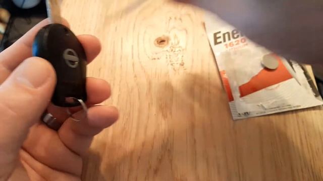 How to change battery in Nissan Juke 2011 key fob смотреть онлайн
