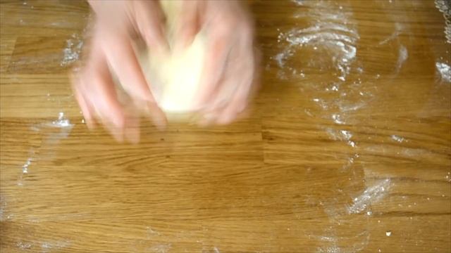 Дрожжевые рогалики ?Тесто на воде и без яиц смотреть онлайн