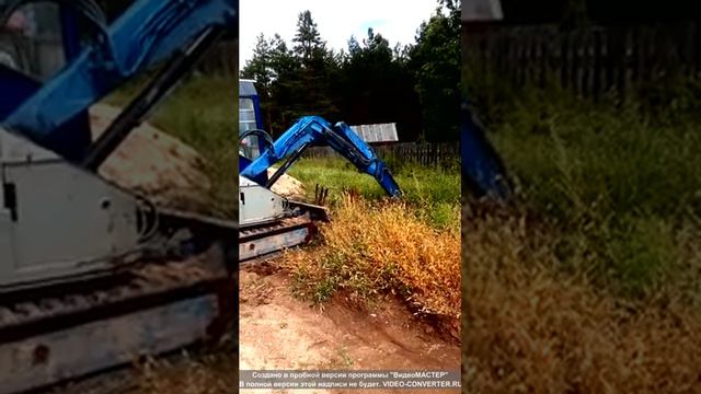 Японкий мини эксковатор MITSUBISHI. смотреть онлайн