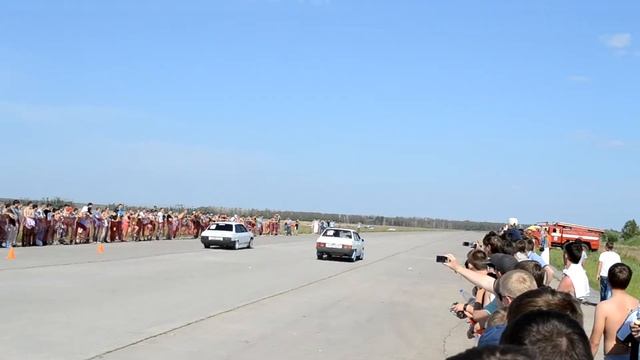 Ваз 21099 vs Ваз 21099 смотреть онлайн