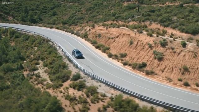 2020 Audi RS6 Avant Exhaust & Engine Sound смотреть онлайн