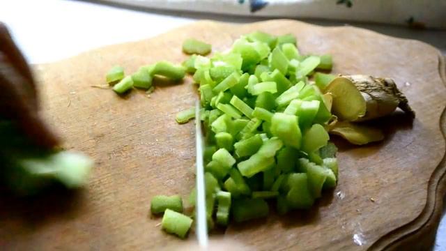 Соус из ревеня к мясу Чанти из ревеня Соус к мясу и к рыбе смотреть онлайн