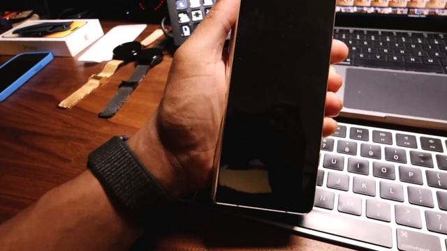 FAILURE!? Samsung Galaxy Z Flip 4 REPAIR EXPERIENCE смотреть онлайн