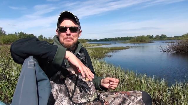 Кормить или не кормить? Поиск и ловля краснопёрки в протоках между озёр смотреть онлайн