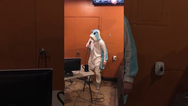 Flying Squirrel Karaoke - Episode 2, Crazy Train смотреть онлайн