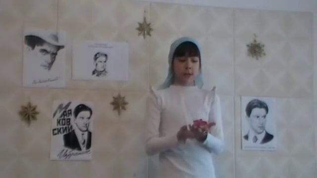 Страна читающая- Самсонова Александра а читает произведение В.В. Маяковского "Послушайте!" смотреть онлайн