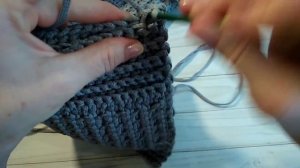 Летняя сумочка крючком из полиэфирного шнура. Подробный МК .