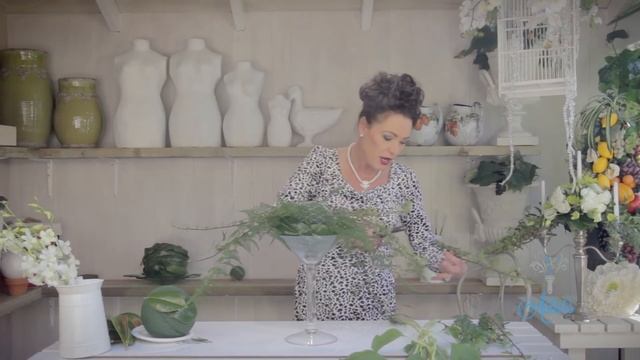 Martini Glass Vase Flower Arrangement Floristry Tutorial смотреть онлайн