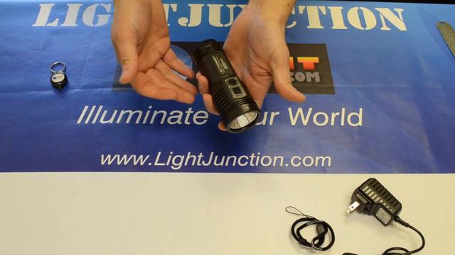 JETBeam SRA40 Rechargeable 960 Lumen LED Flashlight Review смотреть онлайн