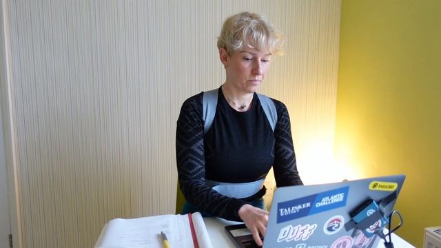 I tried a Posture Corrector for 100 days смотреть онлайн