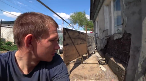 А ВЕДЬ ИЗ ЭТОГО СДЕЛАН ВЕСЬ ДОМ . ЧУВСТВУЮ РАБОТЫ БУДЕТ МНОГО