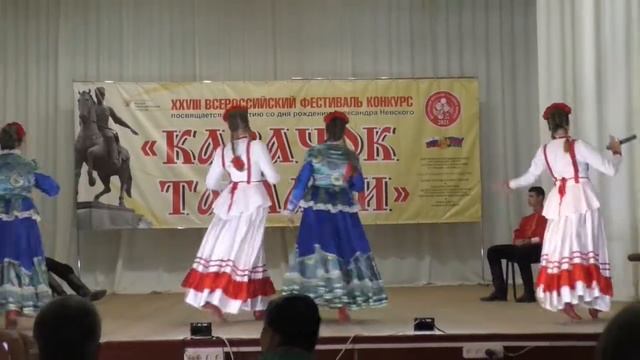 Ансамбль "Узорица" -Военная плясовая смотреть онлайн