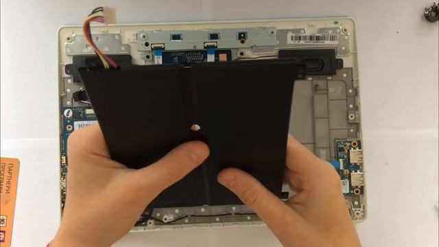 Разборка Lenovo 100s-11iby (замена батареи) смотреть онлайн