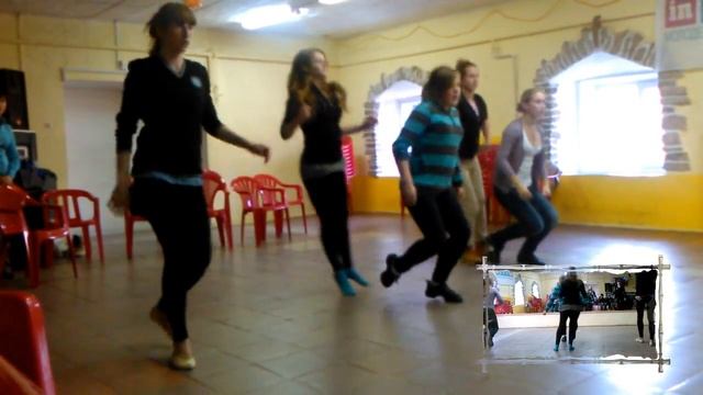 Танец "ЗОМБИ" от Гатчинского клуба волонтёров "ТИМ-ГДМ". смотреть онлайн