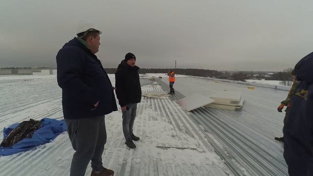 PIR утеплитель. Монтаж на плоскую кровлю. смотреть онлайн
