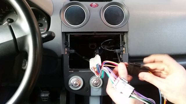 Sony G1100U car radio wiring (mitsubishi colt) смотреть онлайн