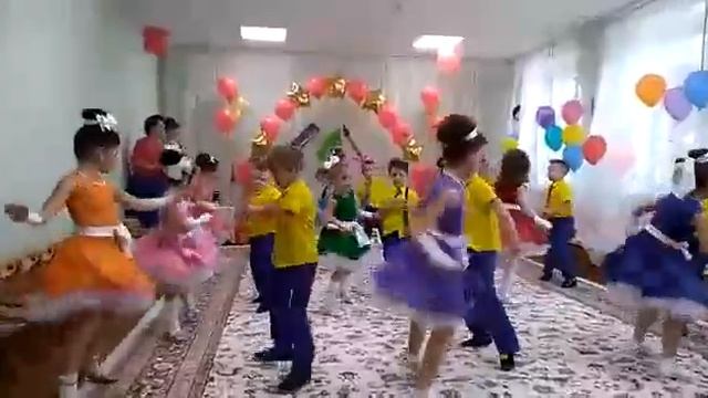 Танец Стиляги Мы любим Буги-Вуги смотреть онлайн