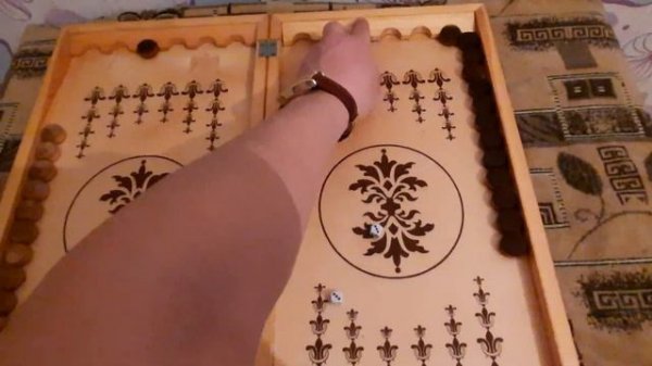 как научиться играть в нарды новичкам и тем кто уже имеет значение что это за игра.